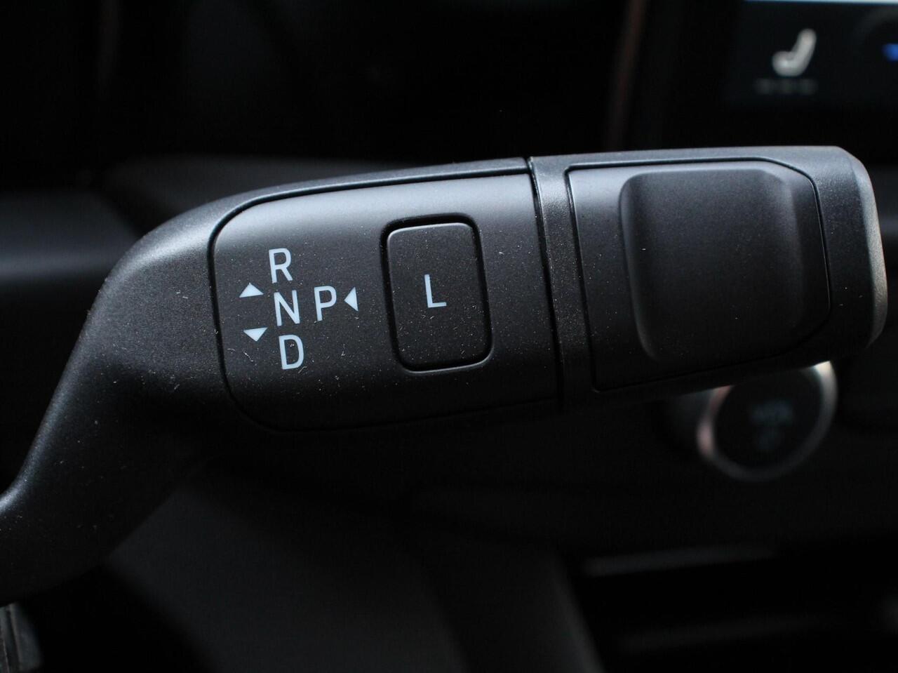 Ford TRANSIT CUSTOM 340 2.5 Automaat PHEV L2H1 Limited