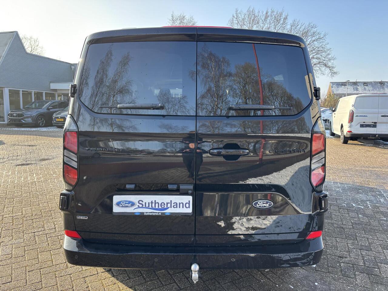Ford TRANSIT CUSTOM 340 2.5 PHEV L2H1 Limited SCI | 233pk | Kombi | Incl. BTW/BPM | Dubbele zijschuifdeur | Privacy Glass | Inklapbare trekhaak | 17 inch lichtmetalen velgen | Driver Assistance Pack Premium | Verwarmbaar stuurwiel