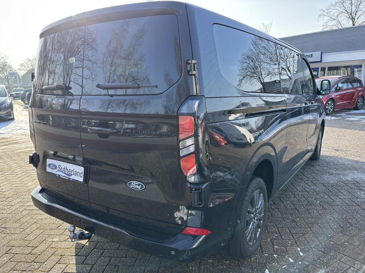 Ford TRANSIT CUSTOM 340 2.5 PHEV L2H1 Limited SCI | 233pk | Kombi | Incl. BTW/BPM | Dubbele zijschuifdeur | Privacy Glass | Inklapbare trekhaak | 17 inch lichtmetalen velgen | Driver Assistance Pack Premium | Verwarmbaar stuurwiel