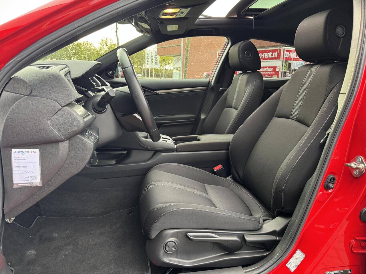 Honda CIVIC 1.0 i-VTEC Executive NL-Auto, Panoramadak + Trekhaak!