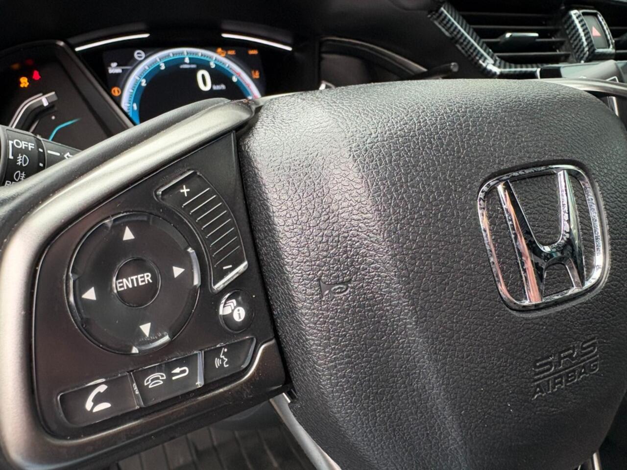 Honda CIVIC 1.0 i-VTEC DYNAMIC LIMITED EDITION Leder, Navi, Camera, Adaptive, LED