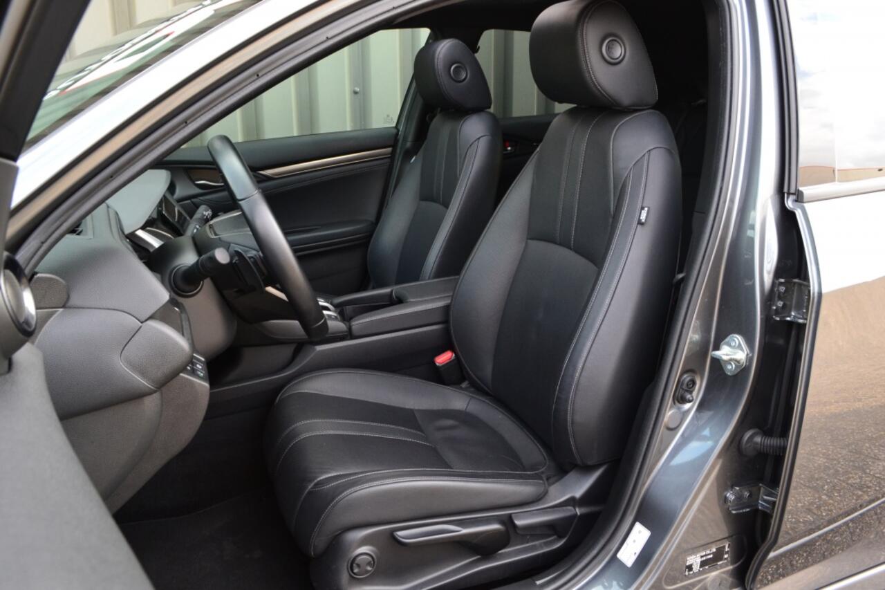 Honda CIVIC 1.5 V-TEC Prestige 183 PK Leer/Camera/Pano/LED
