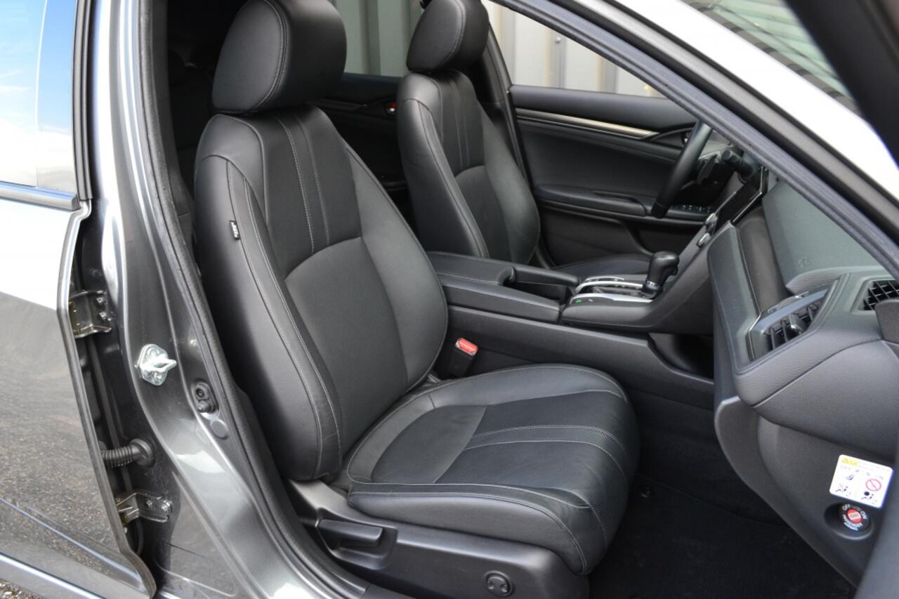 Honda CIVIC 1.5 V-TEC Prestige 183 PK Leer/Camera/Pano/LED
