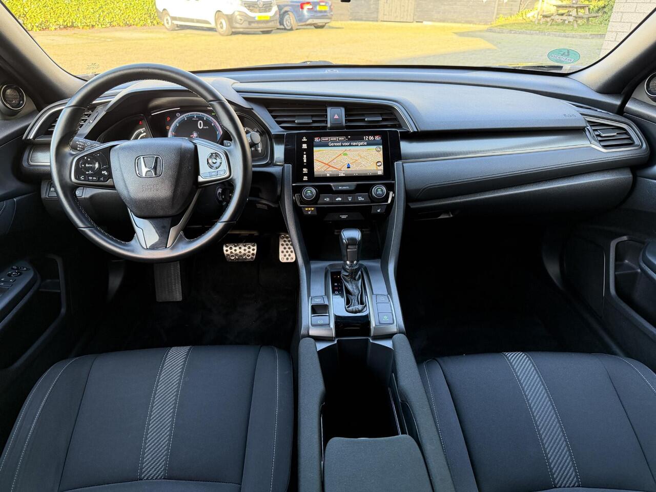 Honda CIVIC 1.0 i-VTEC Elegance*Navi*ECC*PDC*Carplay*Camera