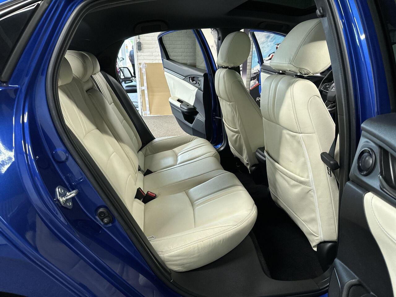 Honda CIVIC 1.5 i-VTEC Sport Plus 182PK | Leder | Pano