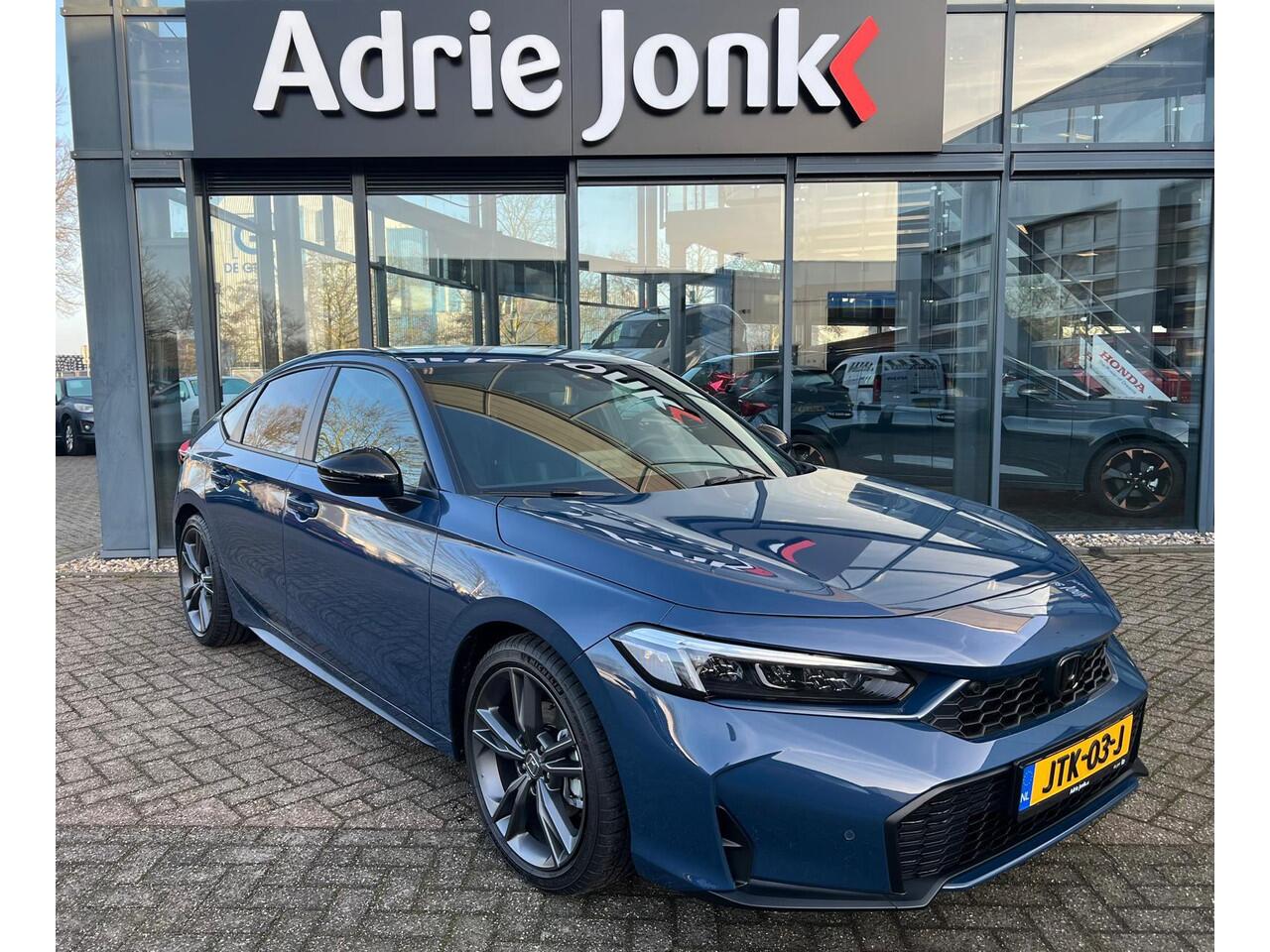 Honda CIVIC 2.0 e:HEV Sport | DEMO | FULL HYBRID | 18 INCH | APPLE & ANROID AUTO | CAMERA | STUUR + STOELVERWARMING | NAVIGATIE |