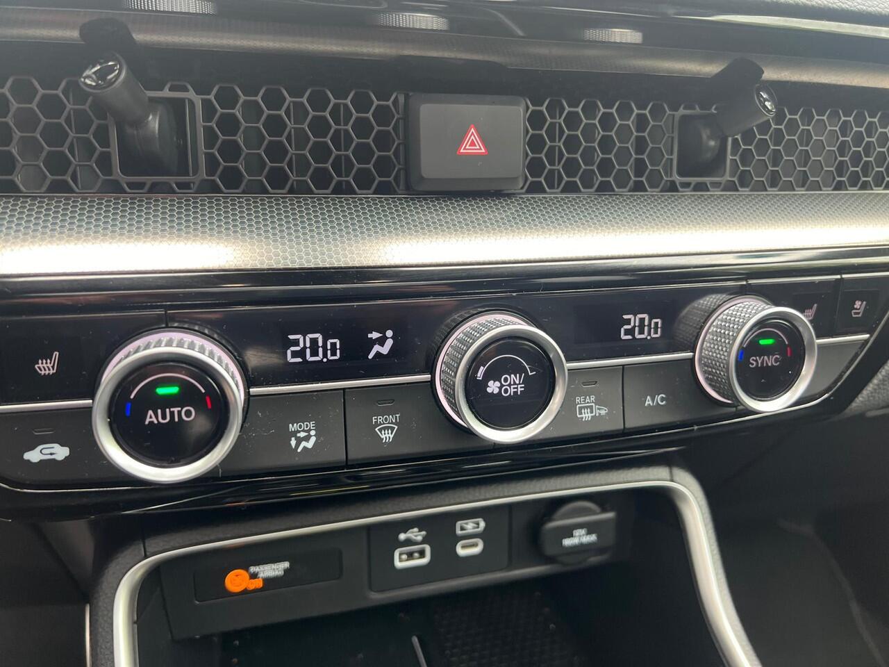 Honda CR-V 2.0 e:PHEV Advance Tech | AUTOMAAT | APPLE CARPLAY | PANORAMDAK | LEDER | DODEHOEKDETECTIE | BOSE AUDIO | ADAPTIEF CRUISE CONTROL | 360 CAMERA | DEMO |