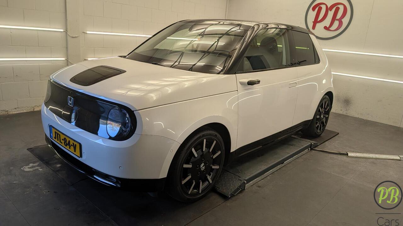 Honda E Advance 17" | 2021 | 13.499 km | SOH 100,5%