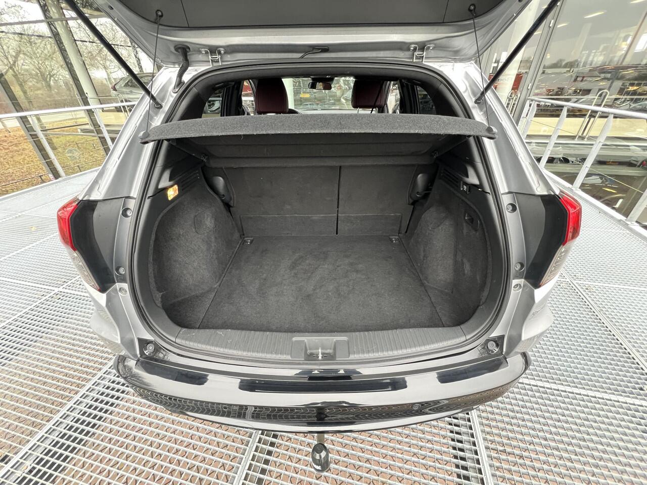 Honda HR-V 1.5 i-VTEC Turbo Sport 183PK | Trekhaak | Cruise Control | Bluetooth | Stoelverwarming