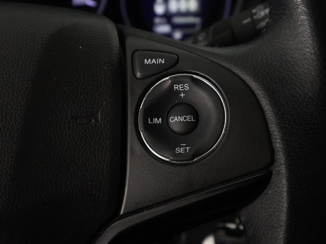 Honda HR-V 1.5 i-VTEC Elegance | 1e eigenaar | Navigatie | Stoelverwarming | Camera |