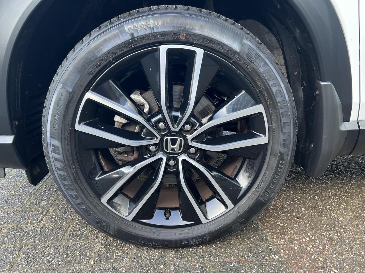 Honda HR-V 1.5 e:HEV Elegance AUTOMAAT | HYBRIDE | CAMERA | PARKEERSENSOREN V+A | 1e EIGENAAR | NED. AUTO | DEALER ONDERHOUDEN |