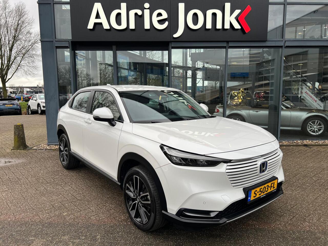 Honda HR-V 1.5 e:HEV Elegance AUTOMAAT | TREKHAAK | HYBRIDE | A.CAMERA | PARKEERSENSOREN V+A | STOELVERWARMING | NED. AUTO |