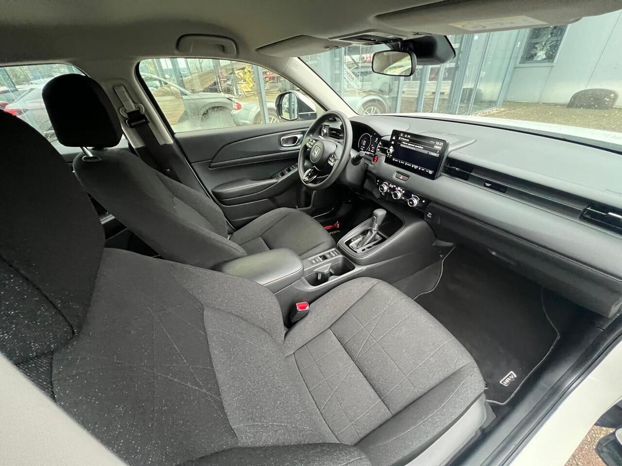 Honda HR-V 1.5 e:HEV Elegance AUTOMAAT | TREKHAAK | HYBRIDE | A.CAMERA | PARKEERSENSOREN V+A | STOELVERWARMING | NED. AUTO |
