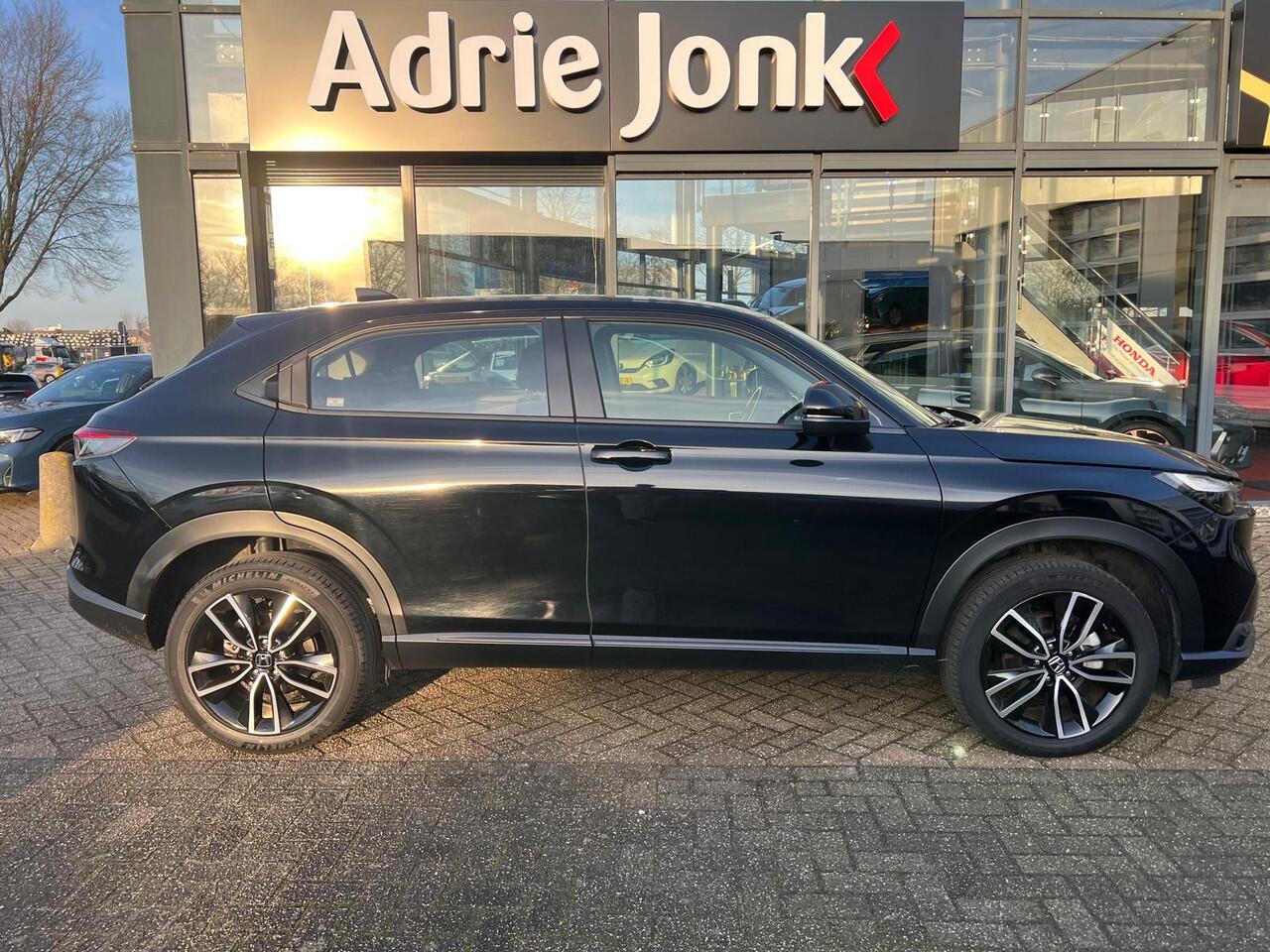 Honda HR-V 1.5 e:HEV Elegance AUTOMAAT | HYBRIDE | NAVIGATIE | CAMERA | APPLE CARPLAY / ANDROID AUTO | PARKEER SENSOREN |
