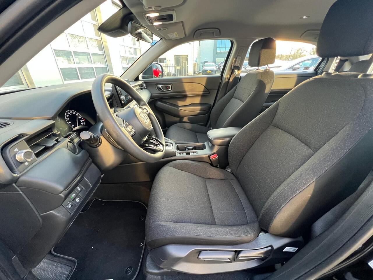 Honda HR-V 1.5 e:HEV Elegance AUTOMAAT | HYBRIDE | NAVIGATIE | CAMERA | APPLE CARPLAY / ANDROID AUTO | PARKEER SENSOREN |