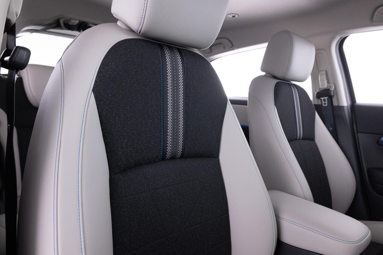 Honda HR-V 1.5 e:HEV Advance Style | NIEUW AUTO | DIRECT LEVERBAAR | ADVANCE STYLE | FULL HYBRID | 2 TONE | AUTOMAAT | APPLE & ANDROID | ELEK ACHTERKLEP |