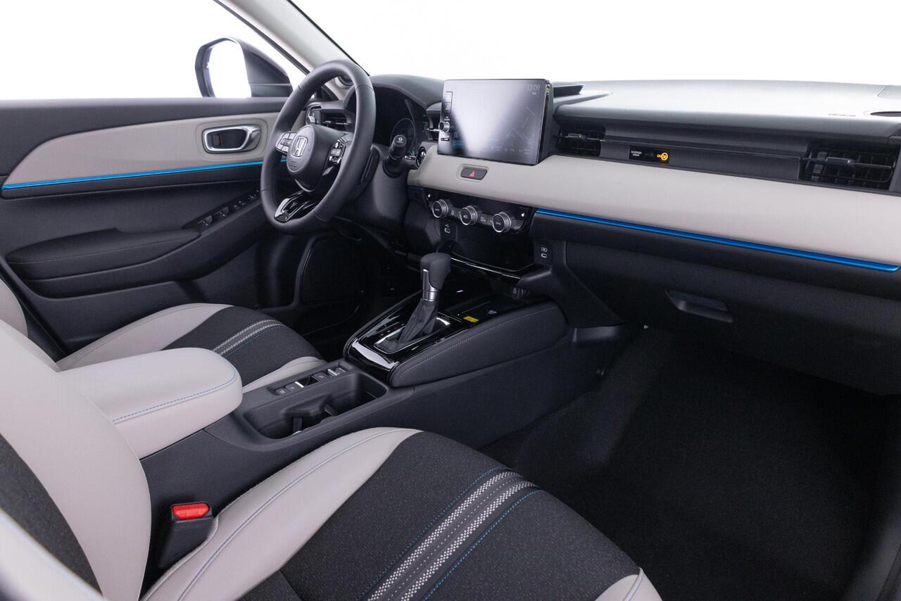 Honda HR-V 1.5 e:HEV Advance Style | NIEUW AUTO | DIRECT LEVERBAAR | ADVANCE STYLE | FULL HYBRID | 2 TONE | AUTOMAAT | APPLE & ANDROID | ELEK ACHTERKLEP |