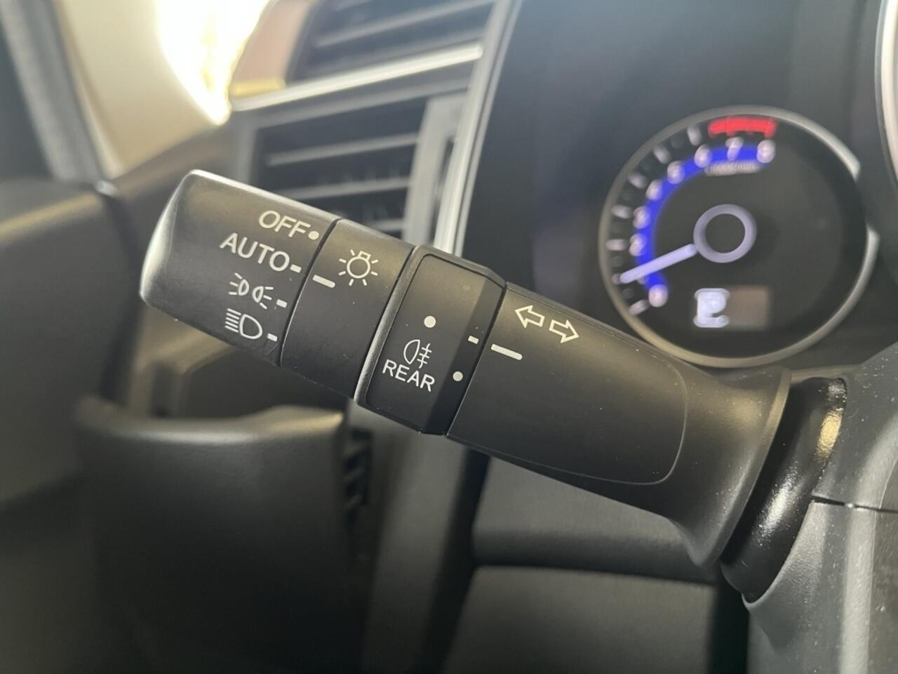 Honda JAZZ 1.3 i-VTEC Trend | Cruise | Stoelverwarming | Airco