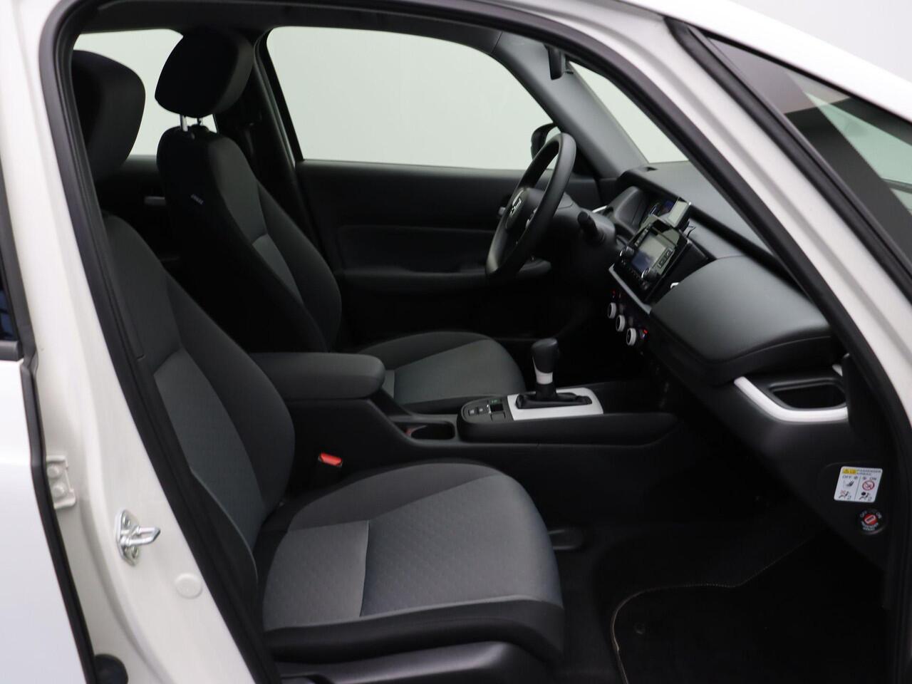 Honda JAZZ 1.5 e:HEV Comfort | Stoelverwarming | Afneembare Trekhaak | Adaptieve Cruise Control |