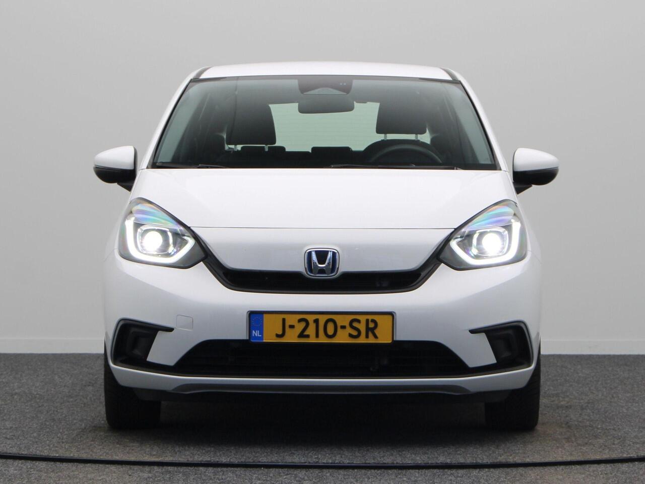 Honda JAZZ 1.5 e:HEV Comfort | Stoelverwarming | Afneembare Trekhaak | Adaptieve Cruise Control |