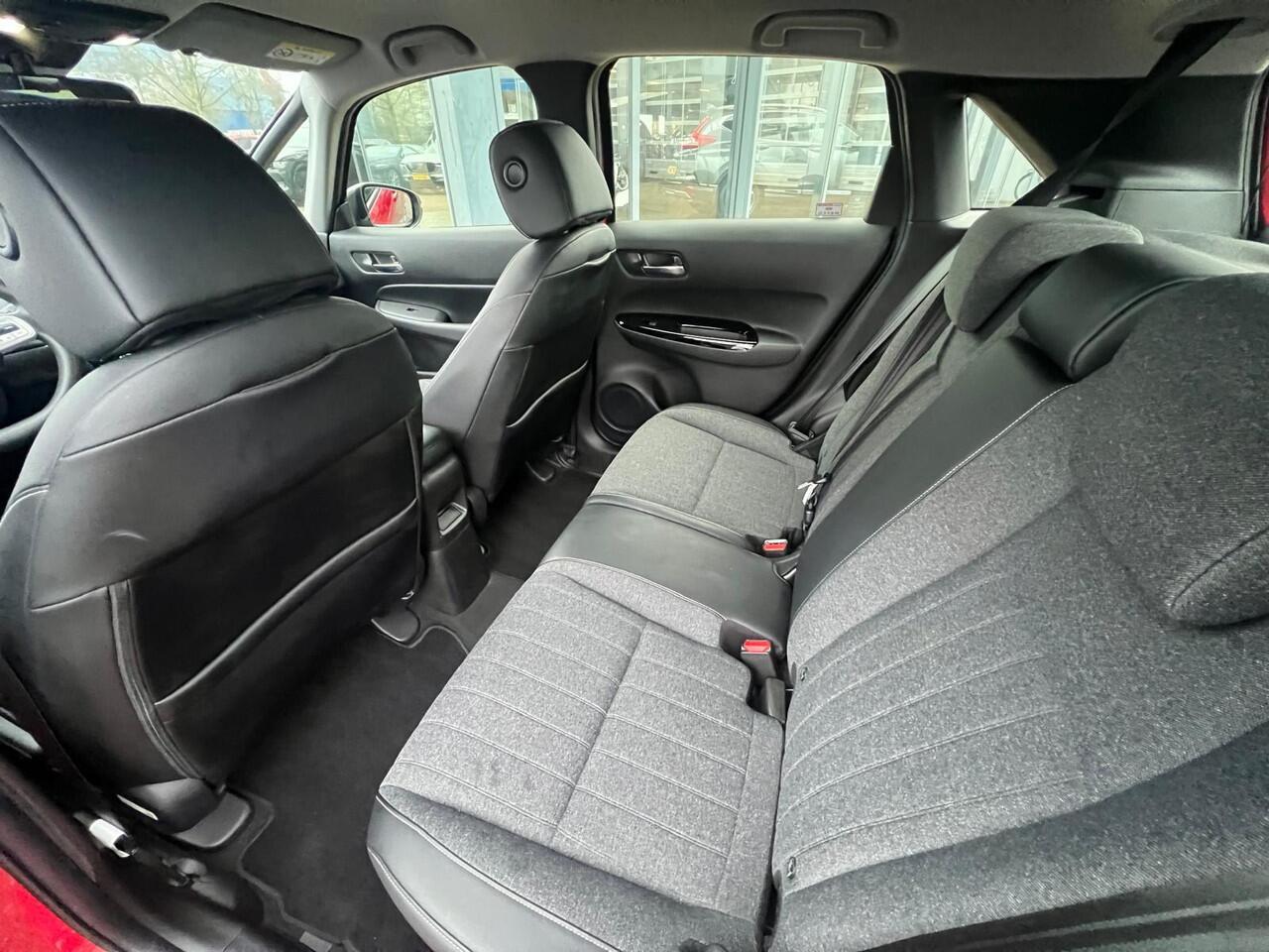 Honda JAZZ 1.5 e:HEV Elegance AUTOMAAT | HYBRIDE | APPLE CARPLAY / ANDROID AUTO | PARKEERSENSOREN