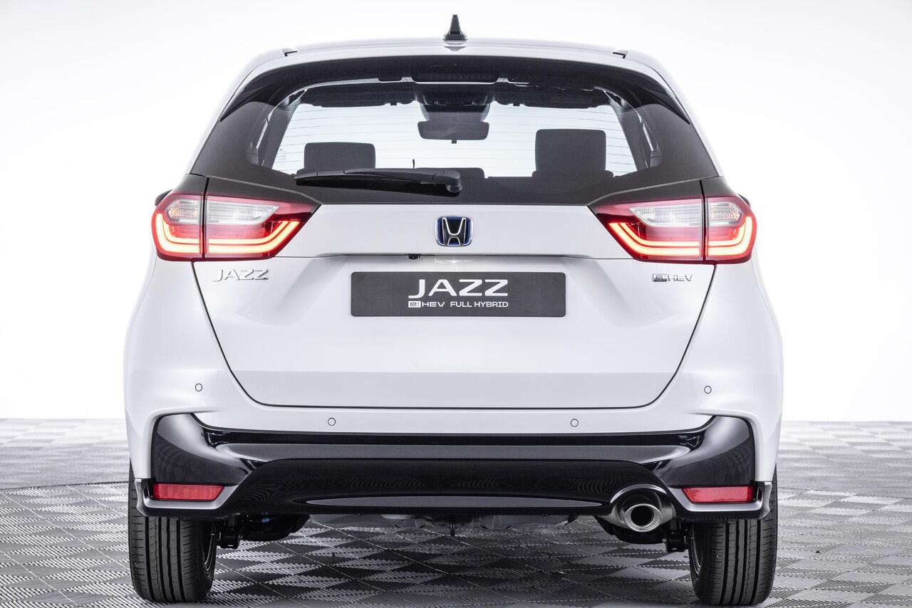 Honda JAZZ 1.5 e:HEV Advance Sport | NIEUWE AUTO | FULL HYBRID | DIRECT LEVERBAAR | AUTOMAAT | VERWARMD STUURWIEL | ACHTERUITRIJCAMERA |