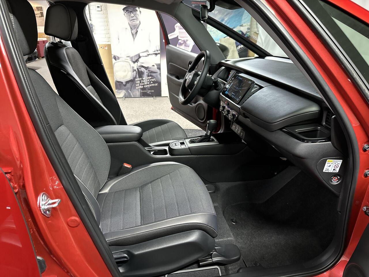 Honda JAZZ 1.5 e:HEV Advance Crosstar Automaat | Navi | LED | Camera