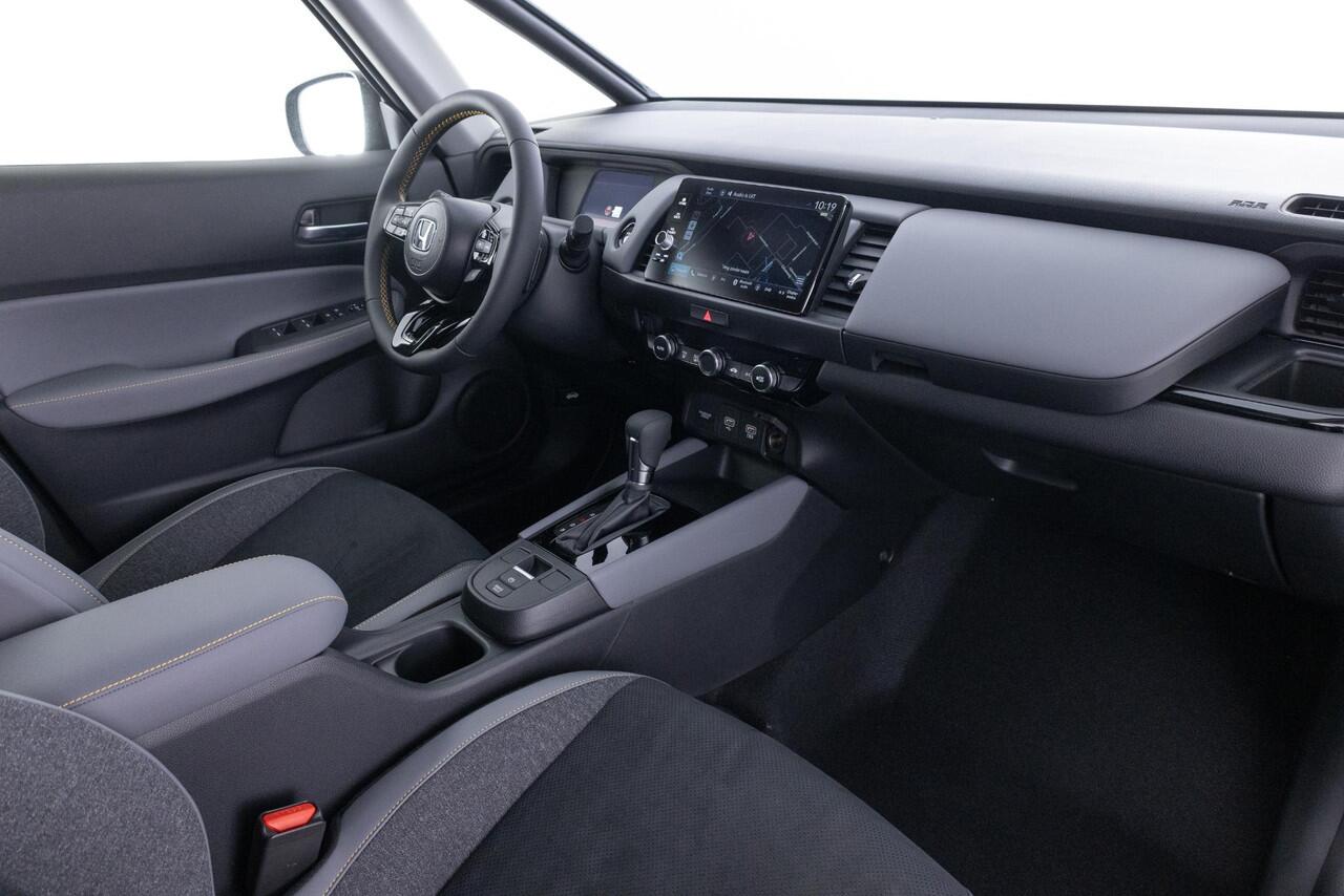 Honda JAZZ 1.5 e:HEV Advance Sport | ADVANCE SPORT | NIEUW | FULL HYBRID | AUTOMAAT | VERWARMD STUURWIEL | ACHTERUITRIJCAMERA |