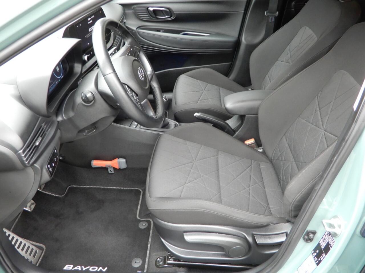 Hyundai Bayon 1.0 T-GDI Premium | NL auto | Trekhaak |