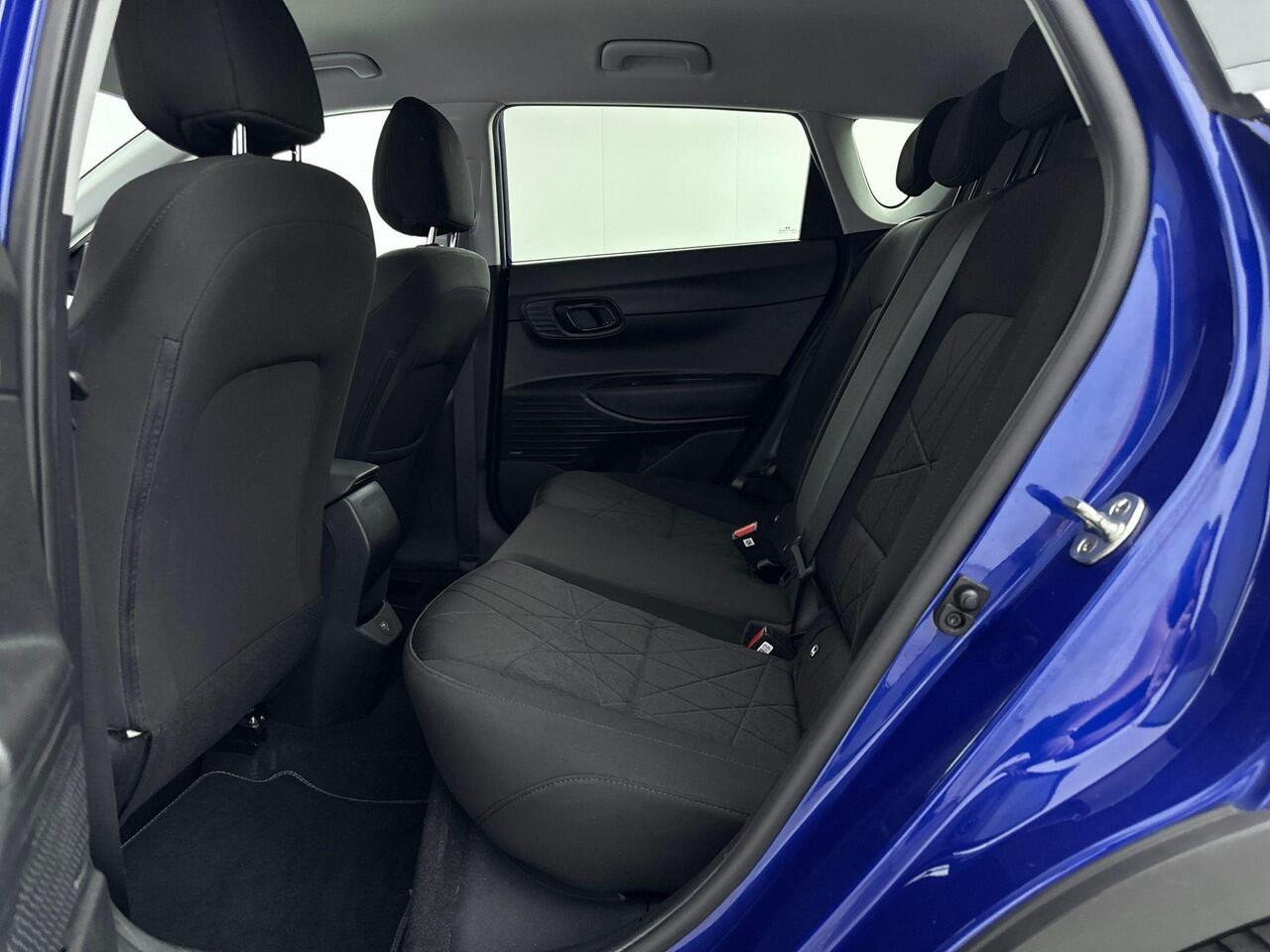 Hyundai Bayon 1.0 T-GDI Premium | Trekhaak | Navigtie AppleCarplay androidauto | Stoel en stuuwiel verwarming |