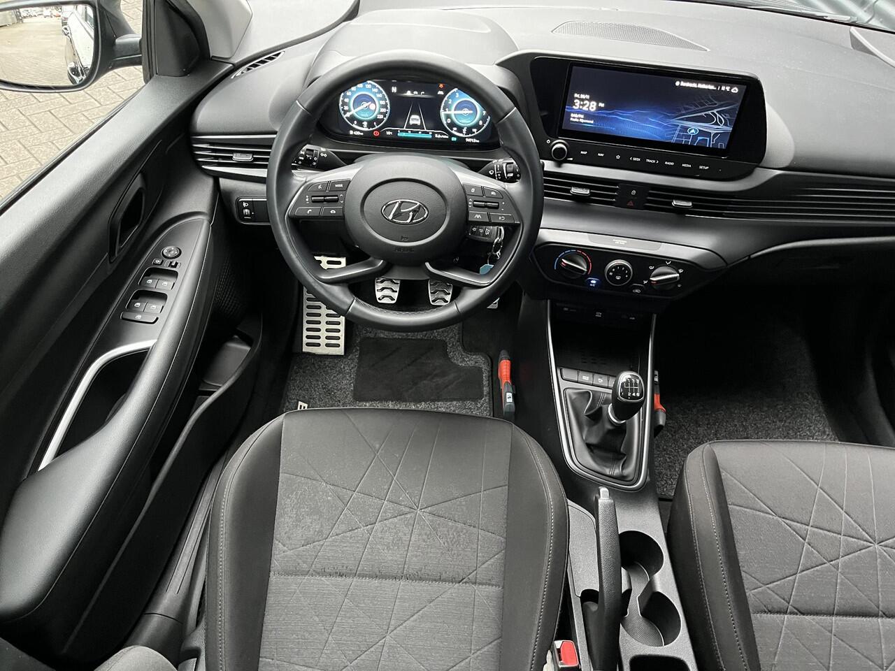 Hyundai Bayon 1.0 T-GDI 100PK Comfort Smart | Geïntegreerde navigatiesysteem & Apple Carplay Android Auto | Achteruitrijcamera & pdc |