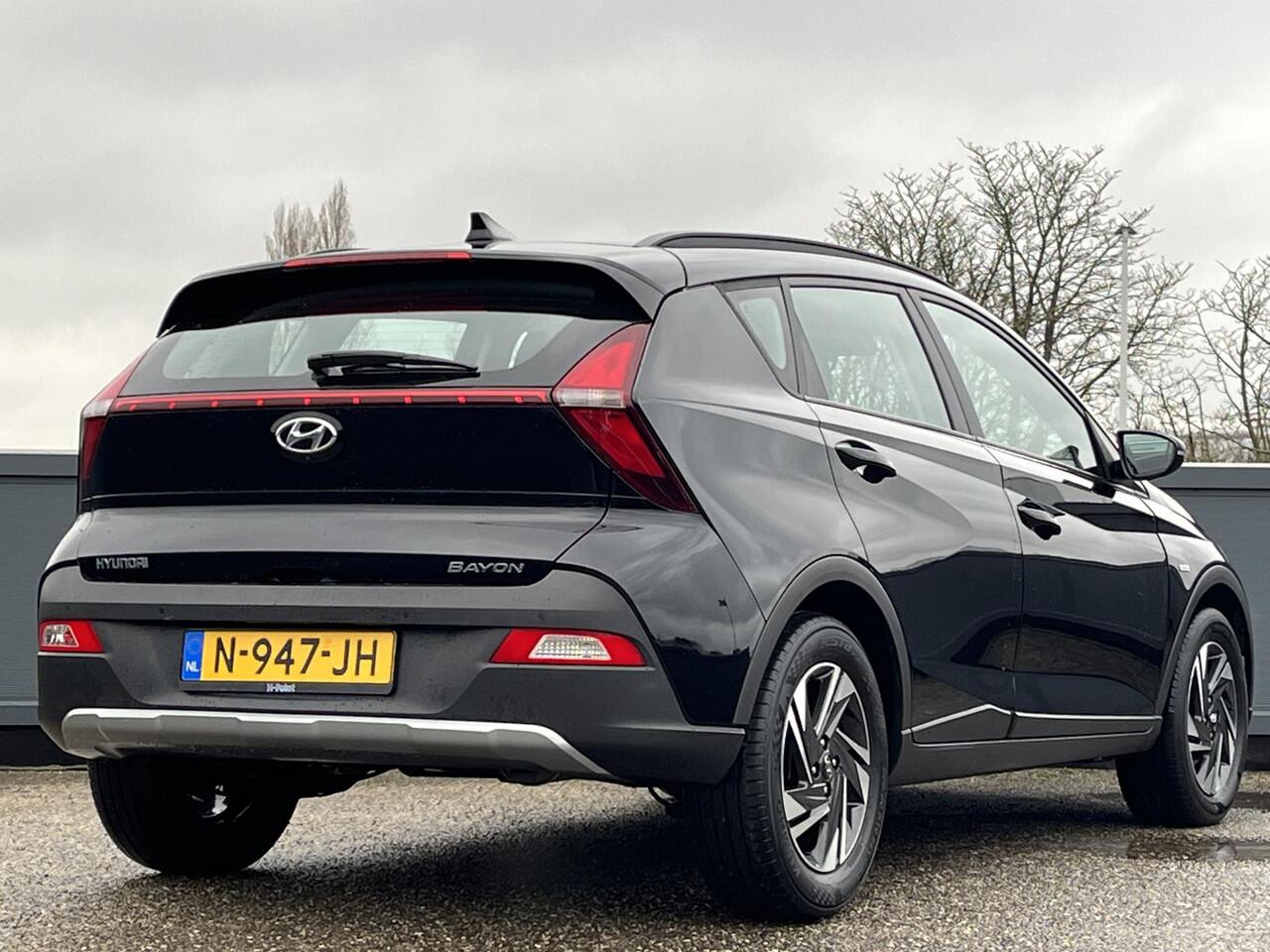 Hyundai Bayon Comfort Smart 1.0 T-GDI 100pk | NAVI | APPLE CARPLAY / ANDROID AUTO | CAMERA + PDC |