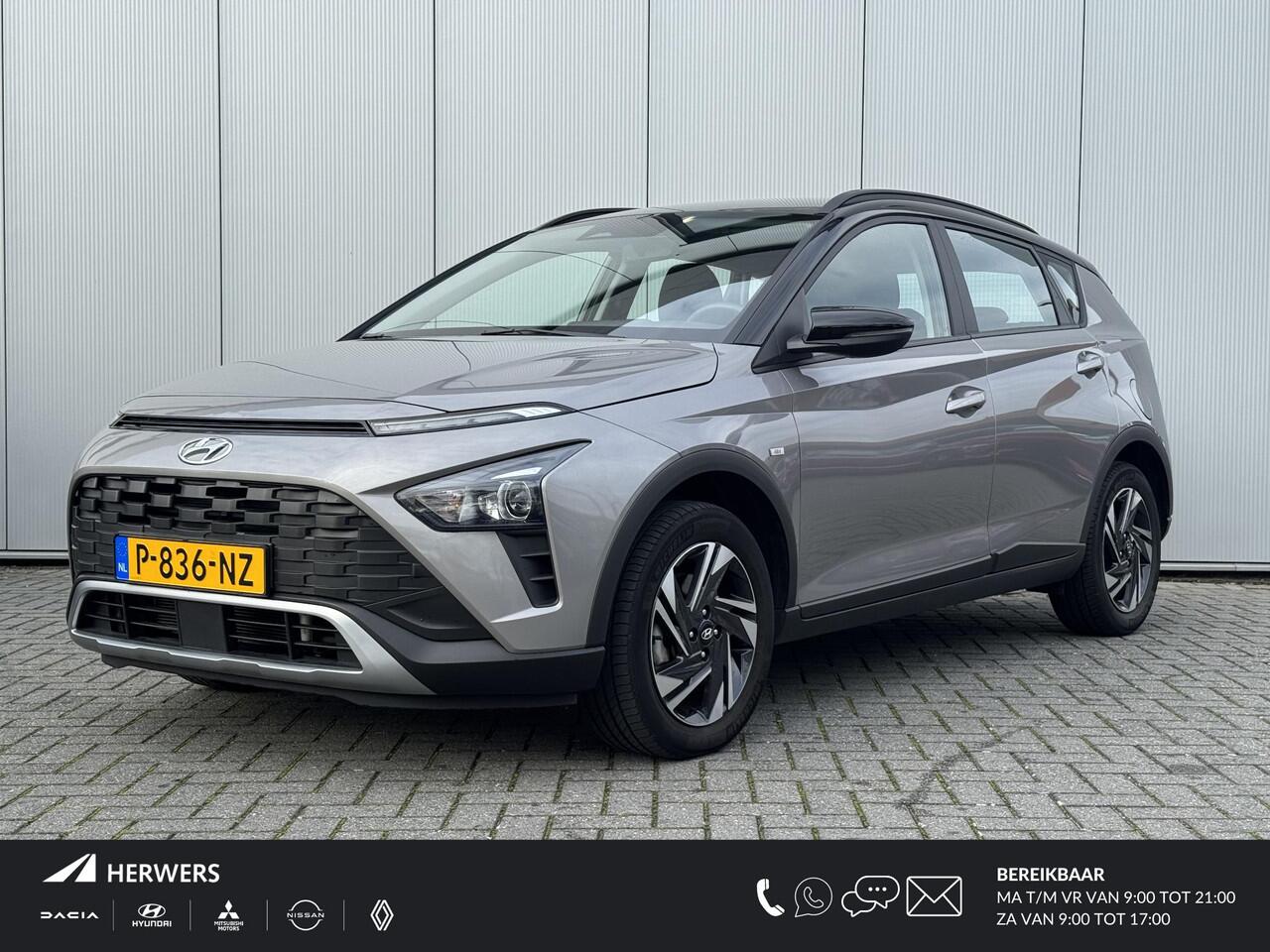 Hyundai Bayon 1.0 T-GDI Comfort Smart / 1e eig / Navigatie / Automaat / Two-Tone Zwart dak / slechts 10.818 km/ apple carplay of android auto/ achteruitrijcamera met parkeersensoren