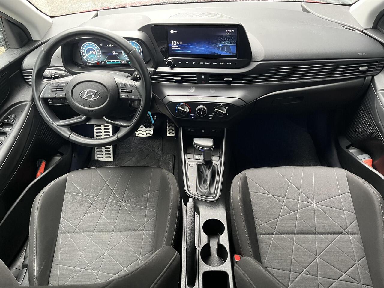 Hyundai Bayon Comfort Smart 1.0 T-GDI 100pk AUTOMAAT | NAVI | APPLE CARPLAY / ANDROID AUTO | CAMERA | 16'' 2-TONE LM-VELGEN |