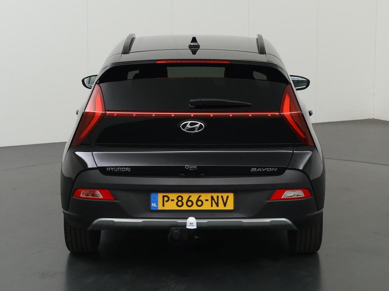 Hyundai Bayon 1.0 T-GDI Premium | Trekhaak | Bose | Navigatie | Parkeercamera | Stoel/Stuurverwarming | LED Koplampen | Keyless Entry/Go | Apple Carplay/Android Auto |