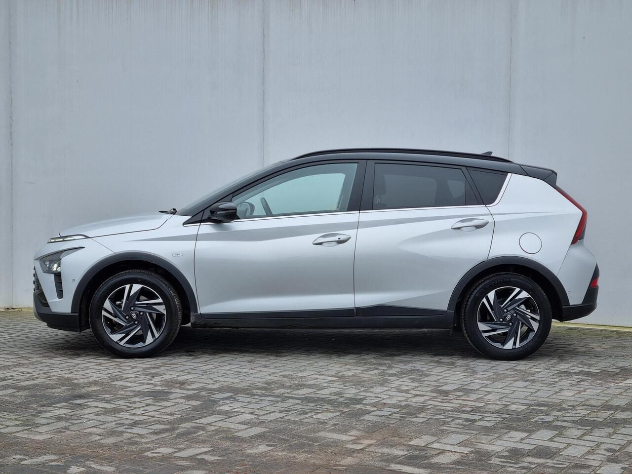 Hyundai Bayon 1.0 T-GDI Premium / Navigatie / Verwarmde stoelen + stuurwiel / Cruise Control / Keyless Entry / LMV / Climate Control / Extra Getint Glas.