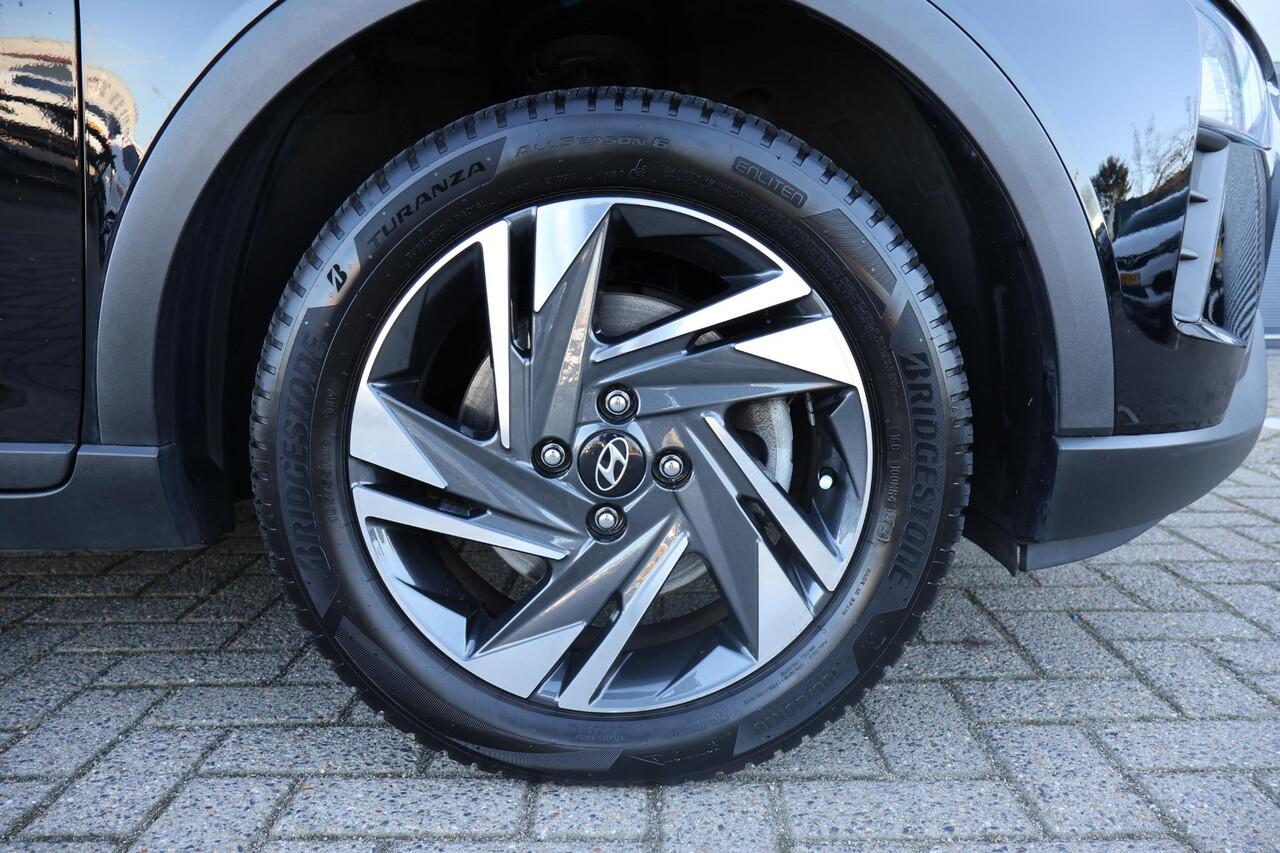 Hyundai Bayon 1.0 T-GDI Comfort Smart 1e Eigenaar | Volledig Onderh | BTW | NL-Auto | Camera | Sfeer | Navi | Carplay | Cruise | DAB | LED | Start/Stop | PDC | Draadloze lader