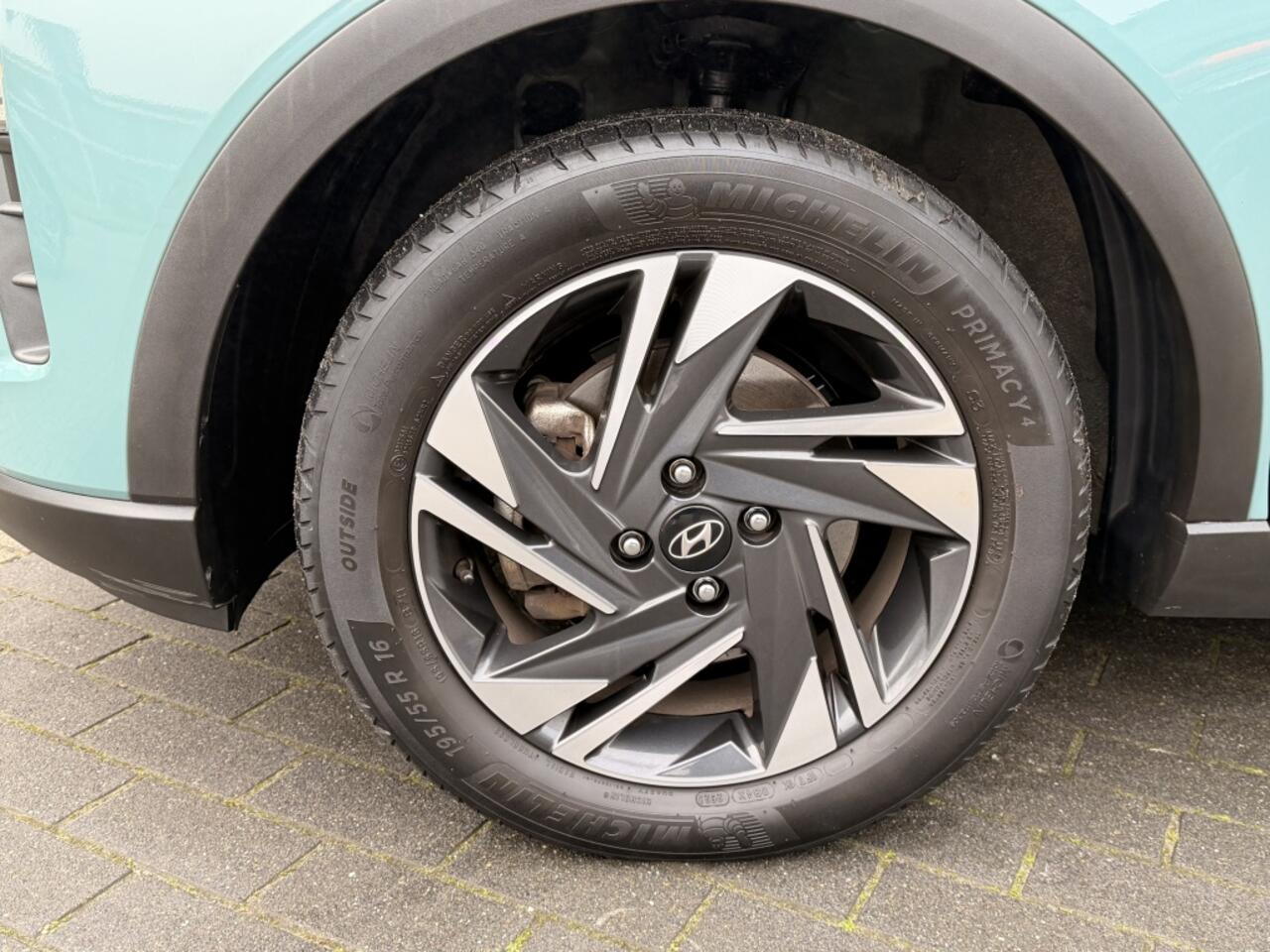 Hyundai Bayon 1.0 T-GDI Comfort Smart | Navigatie | Camera | Apple carplay | C