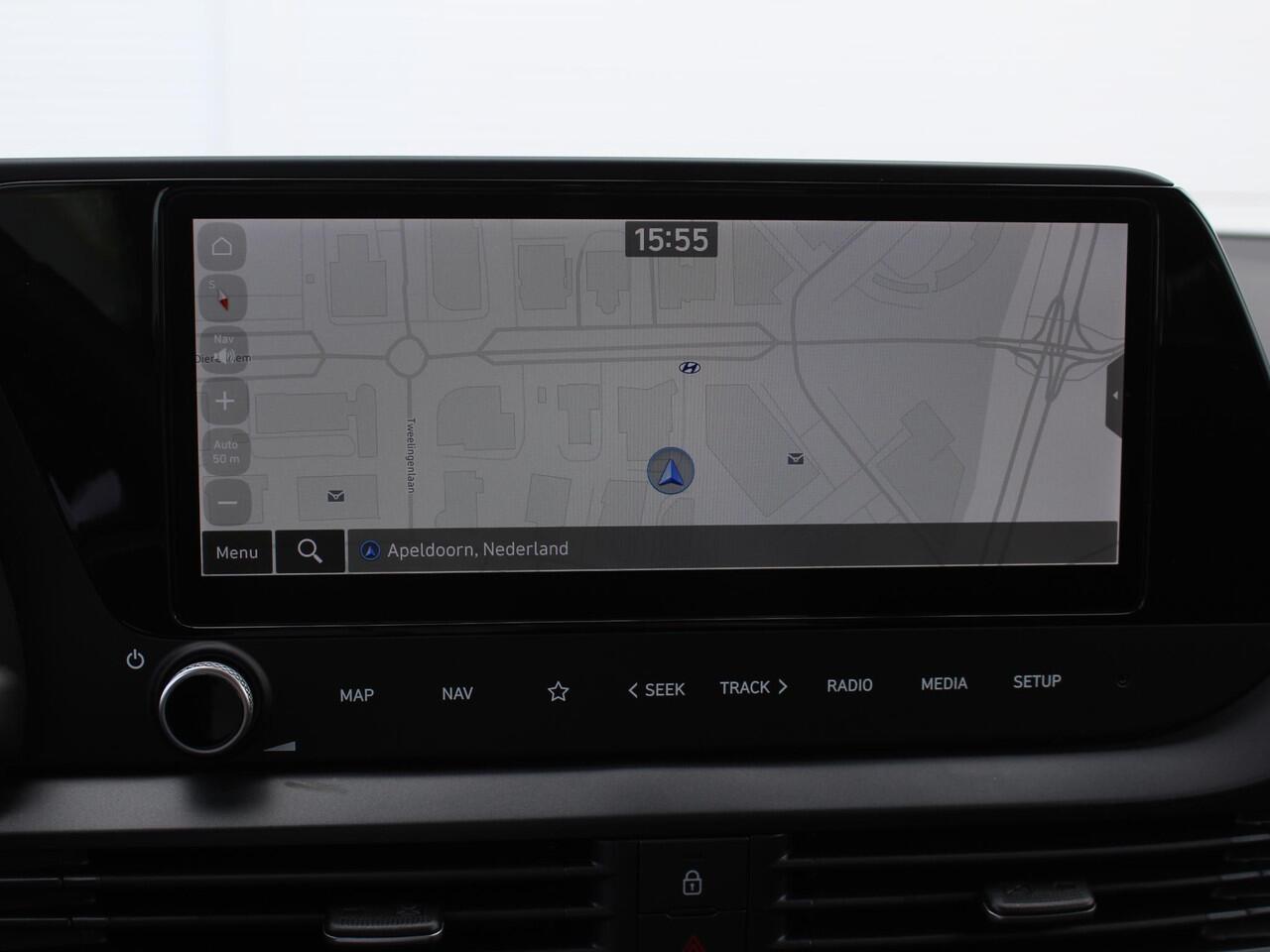 Hyundai Bayon 1.0 T-GDI Comfort Smart / Navigatie + Apple Carplay/Android Auto / Cruise Control / Achteruitrijcamera / Lichtmetalen Velgen 16" / Airco /