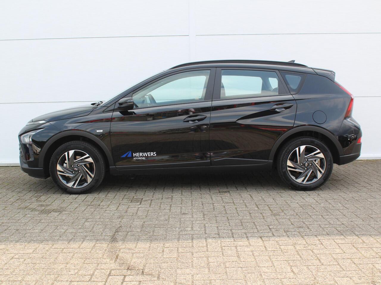 Hyundai Bayon 1.0 T-GDI Comfort Smart / Navigatie + Apple Carplay/Android Auto / Cruise Control / Achteruitrijcamera / Lichtmetalen Velgen 16" / Airco /