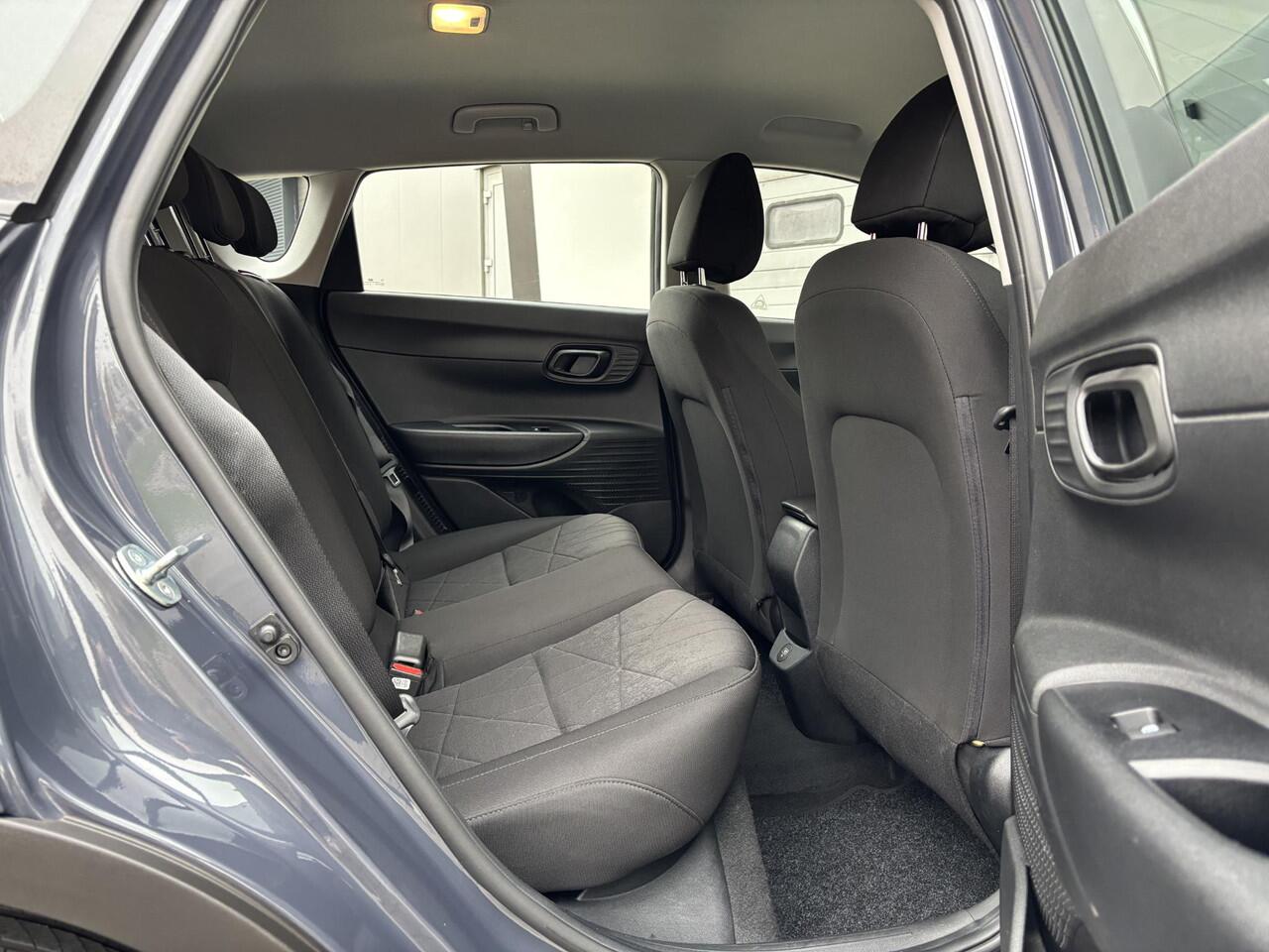 Hyundai Bayon 1.0 T-GDI Comfort Smart | Navigatie | Camera | Apple Carplay/Android Auto | Cruise Control | Airco | Park. Sensor | Rijklaarprijs!