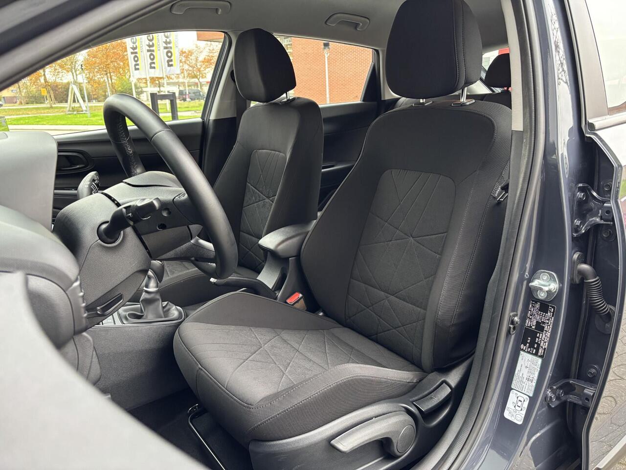 Hyundai Bayon 1.0 T-GDI Comfort Smart | Navigatie | Camera | Apple Carplay/Android Auto | Cruise Control | Airco | Park. Sensor | Rijklaarprijs!