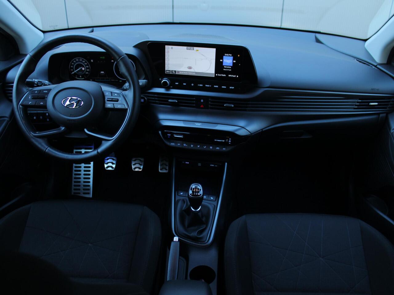 Hyundai Bayon 1.0 T-GDI Premium | Stoel & stuurverwarming | Apple Carplay/Android Auto | Achteruitrijcamera | Lichtmetalen-Velgen