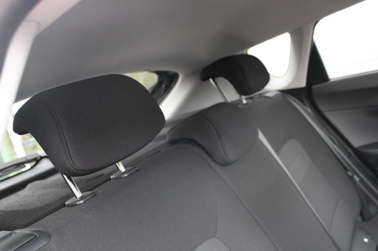 Hyundai Bayon 1.0 T-GDI 100pk 48V Premium Sky DCT Automaat Airco Navi Camera Carplay Schuifdak Demo Vol!!!!