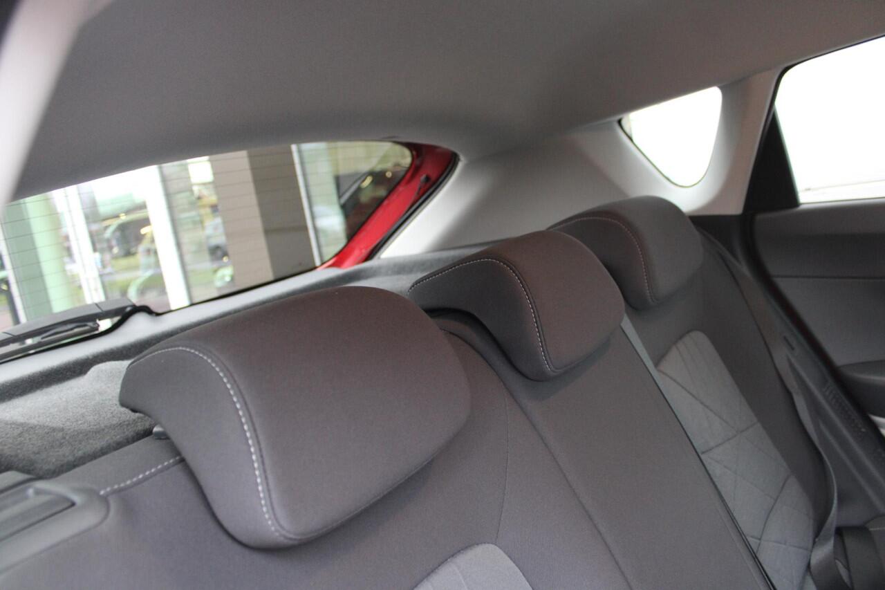 Hyundai Bayon 1.0 T-GDI 100pk DCT-7 48V Hybrid Comfort Smart Automaat Airco Camera Carplay Vol!!!!