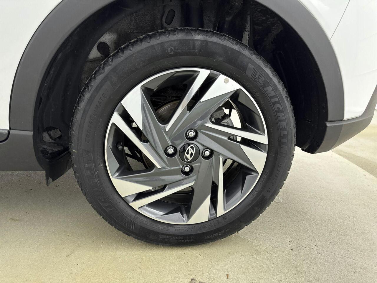 Hyundai Bayon 1.0 T-GDI Comfort | Apple Carplay | Android Auto | Parkeersensoren | Achteruitrijcamera | Automaat |