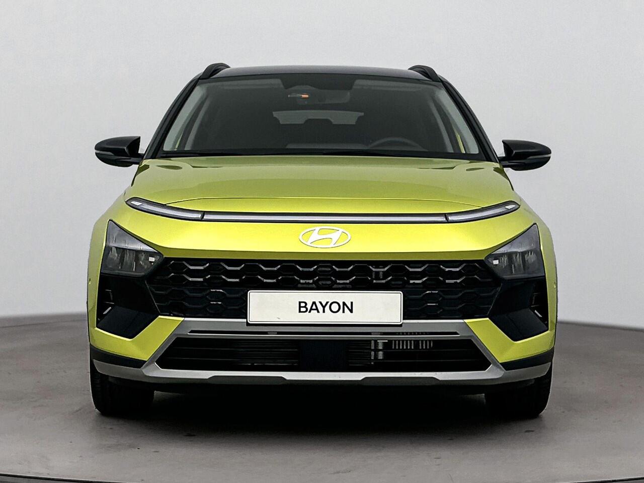 Hyundai Bayon 1.0 T-GDI Premium | Climate control | Verwarmbare stoelen en stuur | Privacy glass | Navigatie