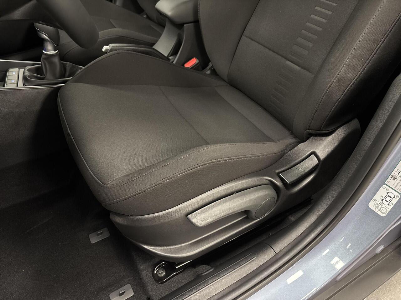 Hyundai Bayon 1.0 T-GDI Comfort | Uit voorraad Leverbaar! | Apple Carplay / Android Auto | Cruise Control | Navigatie | parkeersensoren achter |