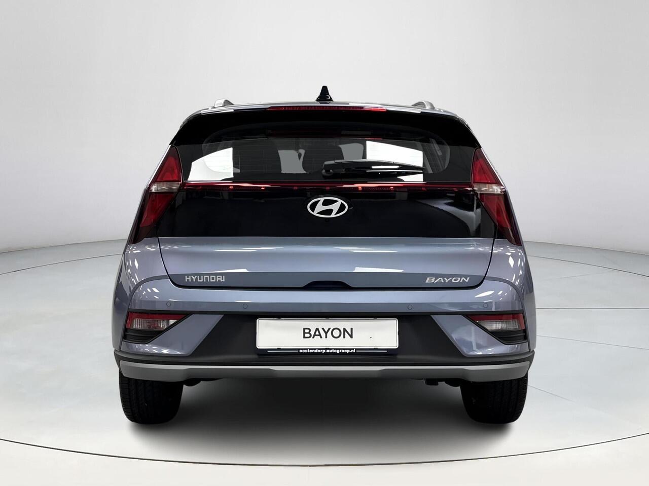 Hyundai Bayon 1.0 T-GDI Comfort | Uit voorraad Leverbaar! | Apple Carplay / Android Auto | Cruise Control | Navigatie | parkeersensoren achter |