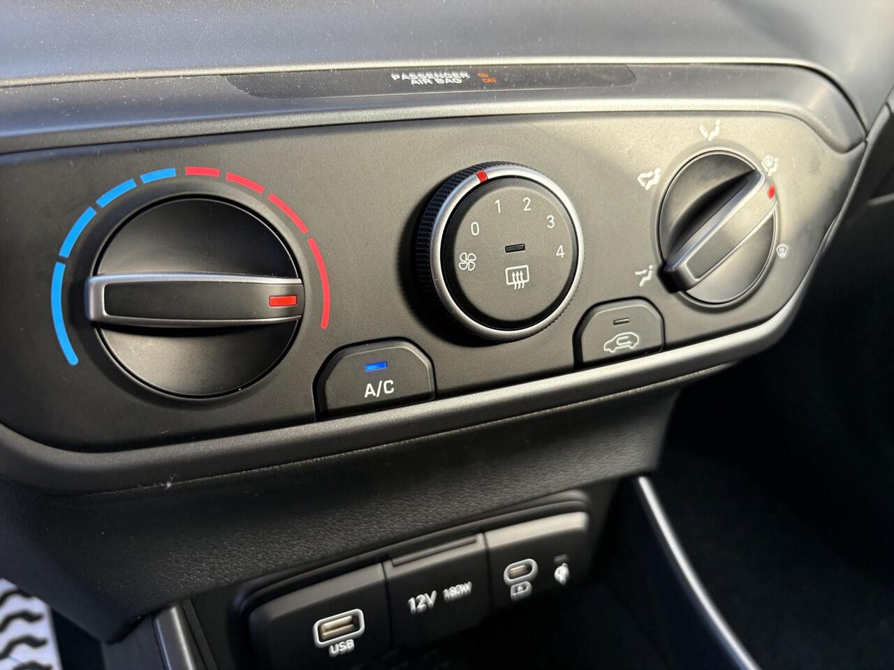 Hyundai Bayon 1.0 T-GDI Comfort /¤ 3500,- voorraad voordeel / Navigatie / Achteruitrijcamera / Airco / Cruise Control / LED Dagrijverlichting /